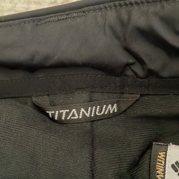 Columbia Snow Pants - Picture 5 of 7